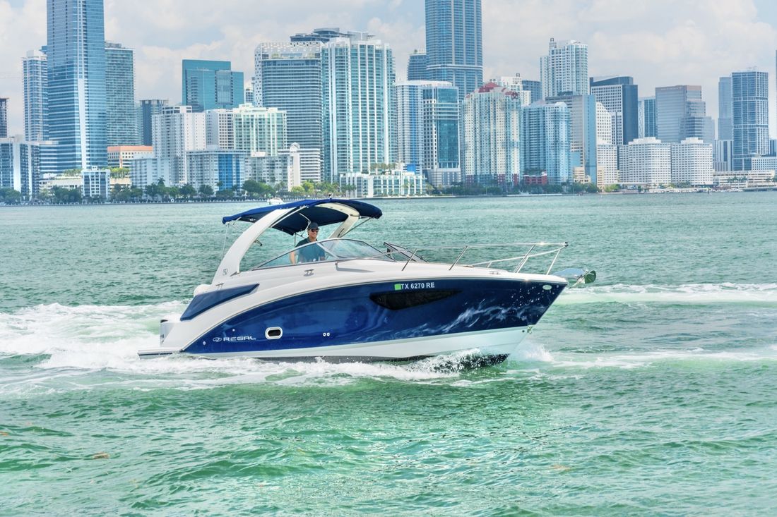 27' Regal yacht charter Miami