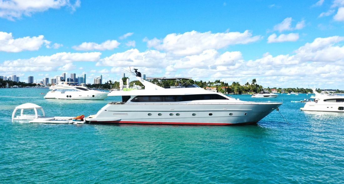 103' Tecnomar "Pure Energy" yacht charter Miami